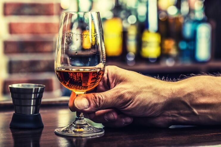 a glass of cognac how to stop drinking